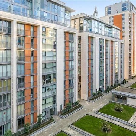 1 Bedroom Apartment Royal Docks Londres Extérieur photo