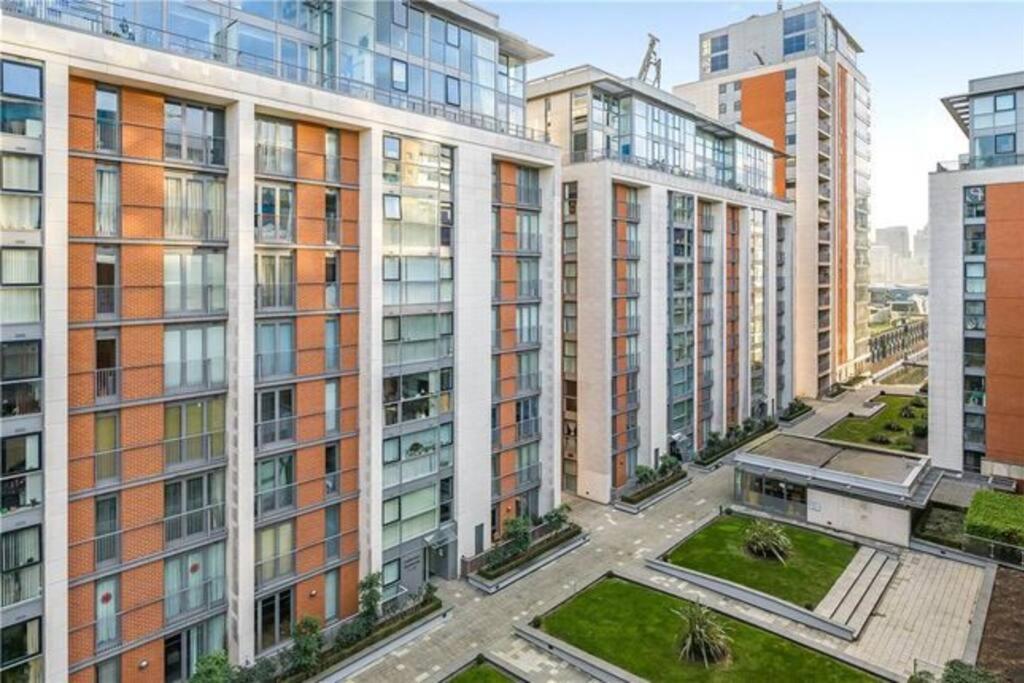 1 Bedroom Apartment Royal Docks Londres Extérieur photo